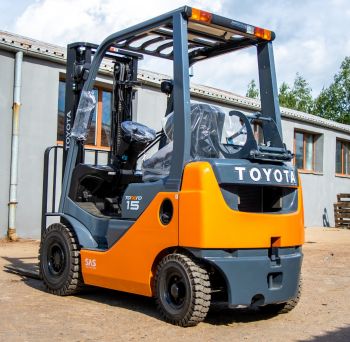 Toyota 8FGF15